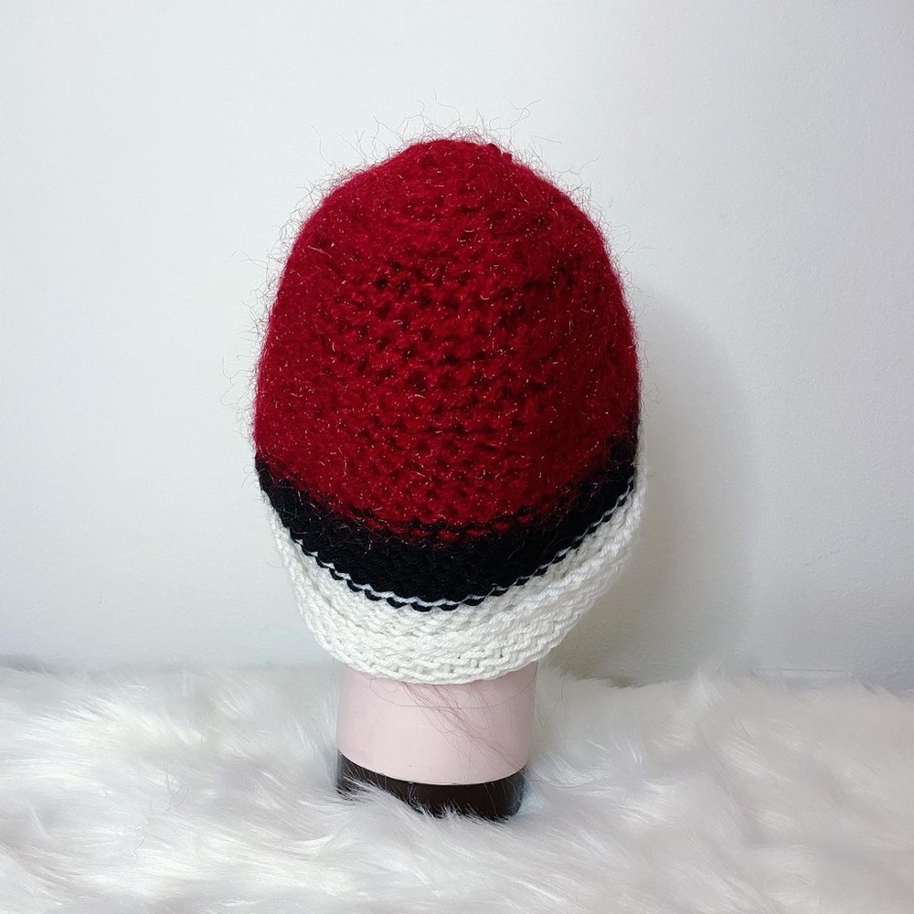 Pokémon beanie - Picture 3 of 3